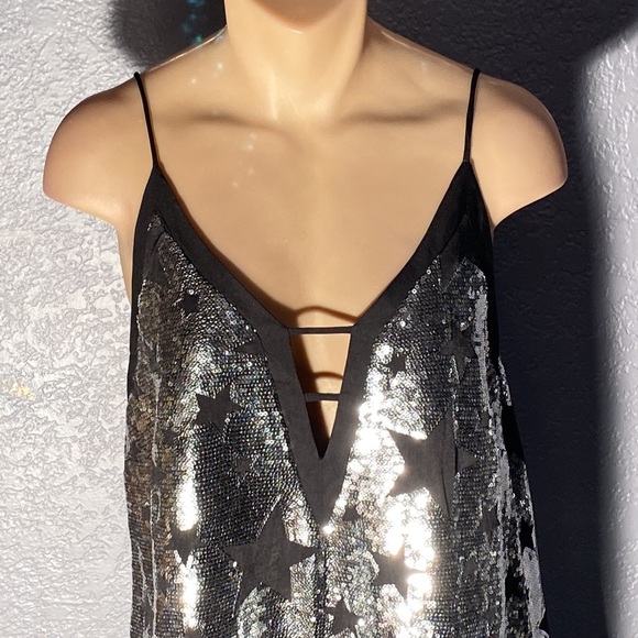 XOXO dress: A-line V-neck mini w silver sequins lined w black stars - L - Picture 3 of 16